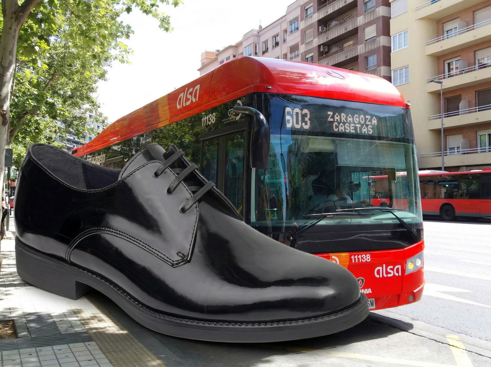 Zapatos de hombre en Casetas